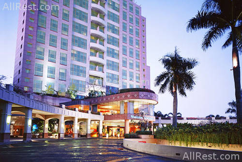 Sheraton Surabaya Hotel & Towers